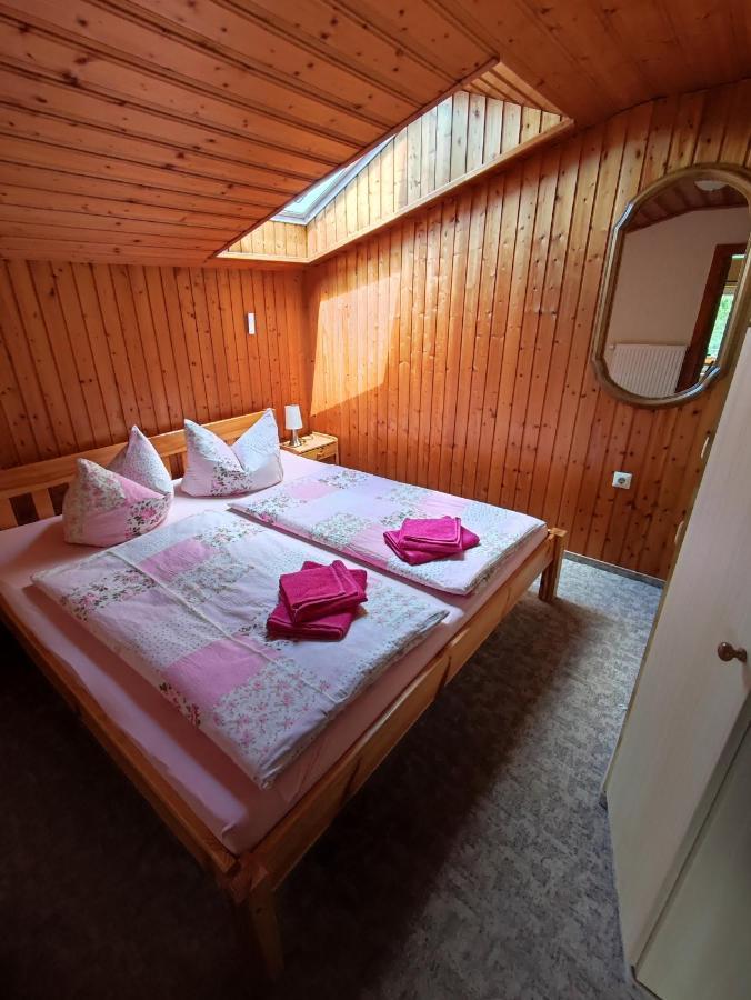Ferienhaus Hering Neu Porschdorf エクステリア 写真